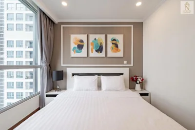 Apartamento de dos dormitorios — The Regal Suites In Landmark Saigon